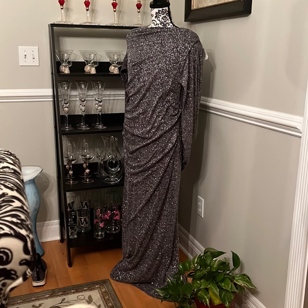 NWT Betsy & Adam grey sparkly formal dress/gown